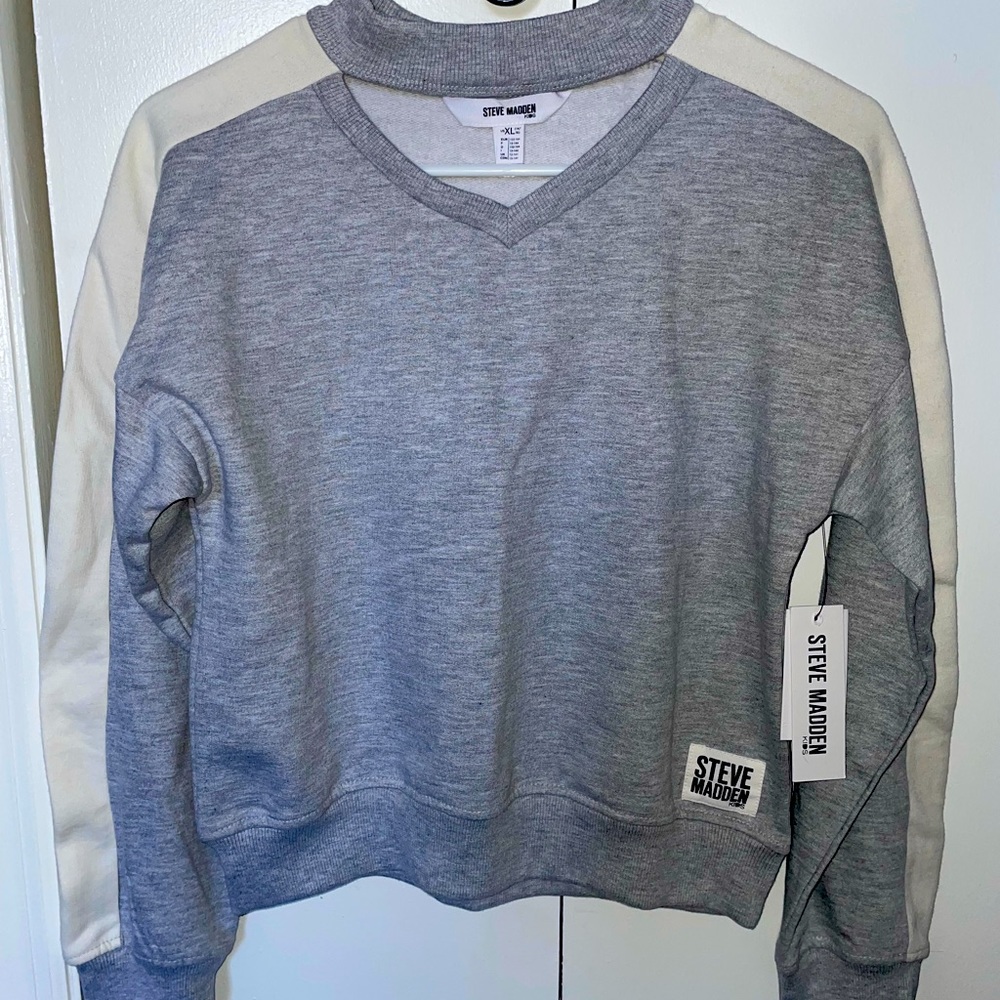 Steve Madden long sleeve top